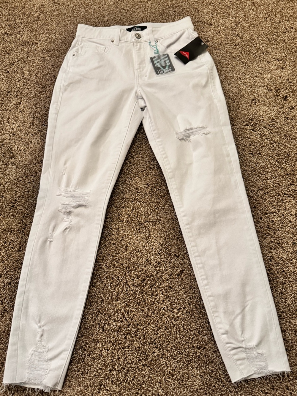 LuLaRoe Women’s White Skinny Distressed Jeans Size 26